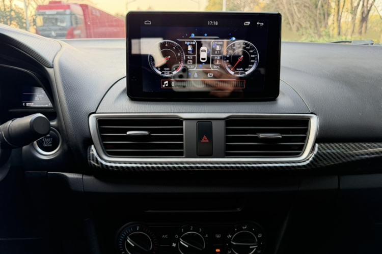 Used Mazda Mazda 3 Axela 2017 Sedan 1.5L Automatic Comfort Model Emission Standard China V