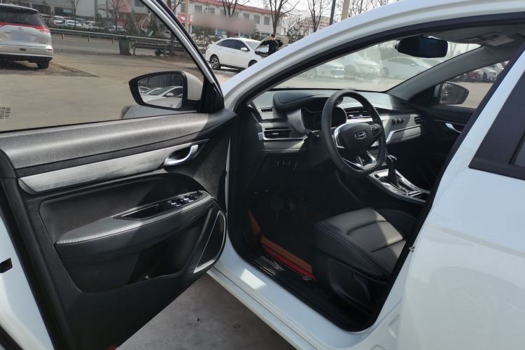 Used Geely Auto Emgrand 2021 UP 1.5L CVT Luxury Model