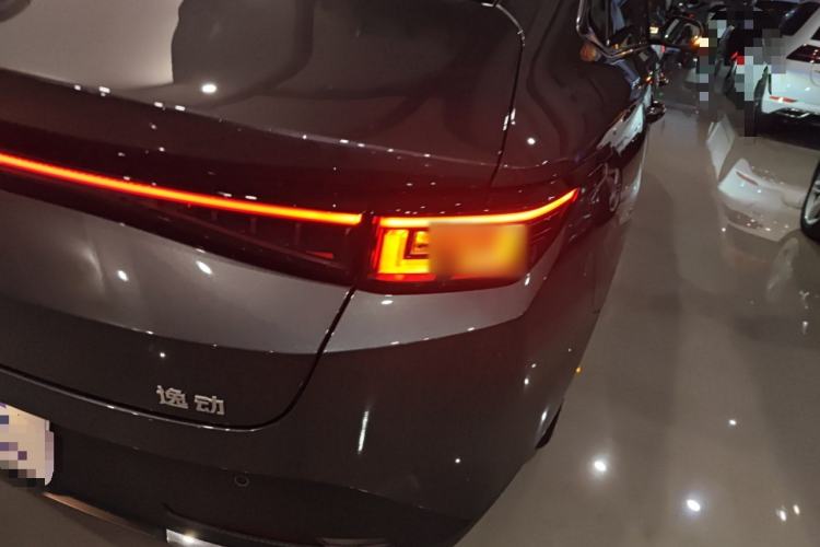 Used CHANGAN Eado 2025 Blue Whale 1.5T 500Bar Prestige Model
