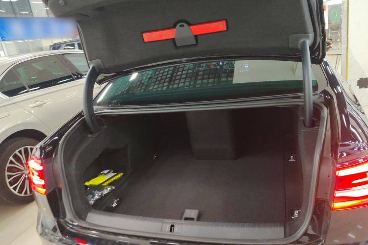 Used Volkswagen Phideon 2021 380TSI Prestige Edition