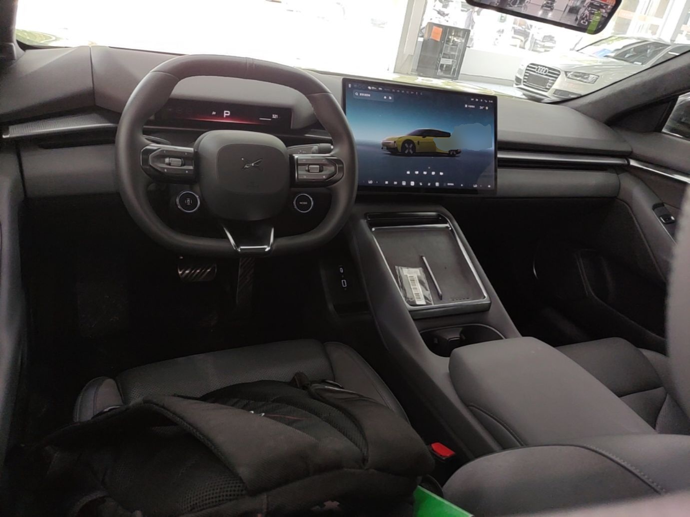 XPeng P7 2025 Model—750 All-Wheel-Drive High-Performance Ultra — снимка 12