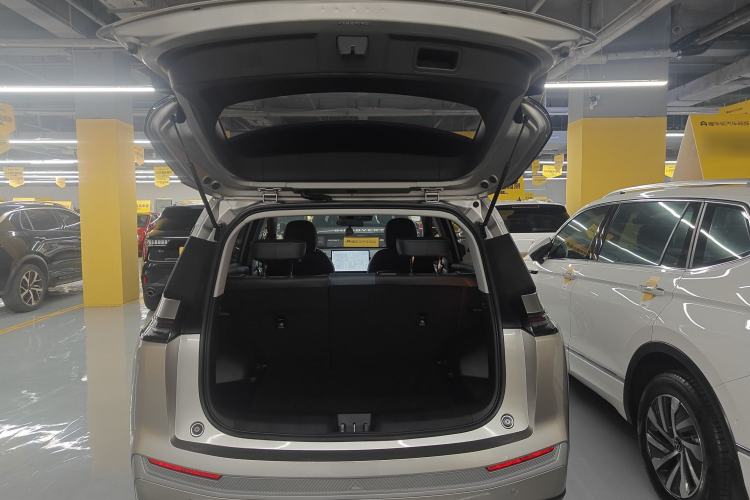 Used AION Y 2023 Plus 510 Smart Edition