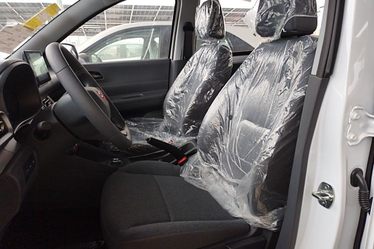 Used Wuling Hongguang New Energy 2024 All-Electric Model 300KM Standard Version
