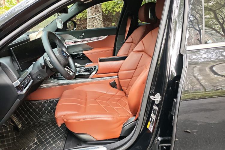 Used BMW i7 2023 eDrive50L Prestige M Sport Package