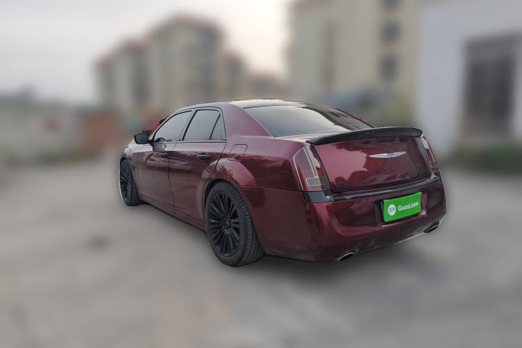 Used Chrysler 300C 2012 3.6L Luxury Edition