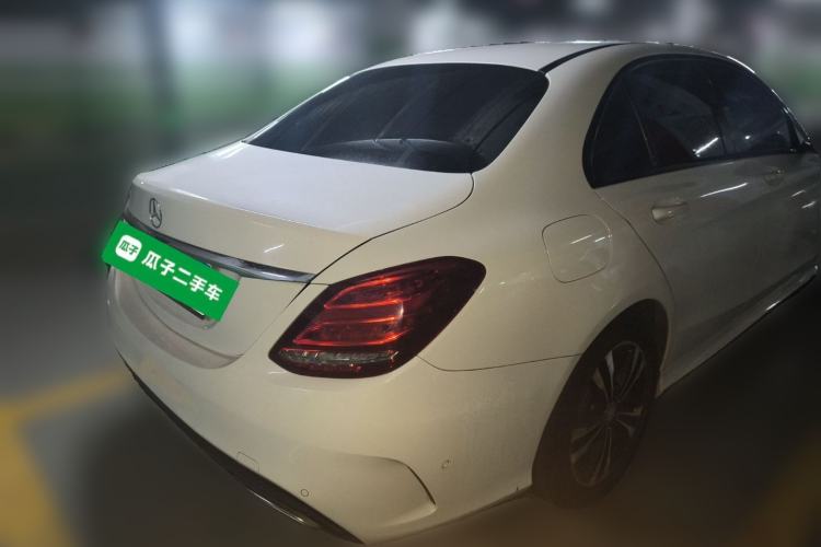 Used Mercedes-Benz C-Class 2016 C 200 Sport Edition Rear Right 45 Deg