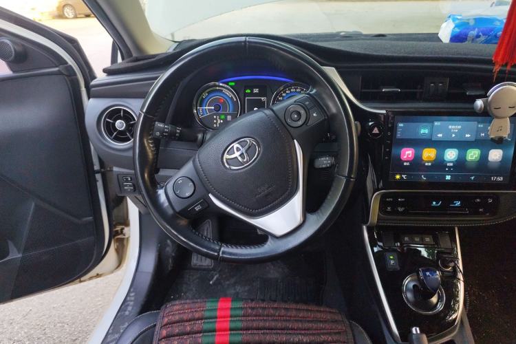 Used Toyota Corolla 2017 Revised Dual-Engine 1.8L E-CVT Elite Edition Steering Wheel