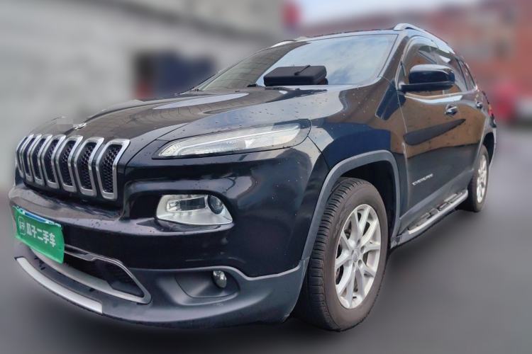 Used Jeep Cherokee 2017 2.4L Leading Smart Edition Guazi used car, China used car export, Used car for sale, Used  cars, Cheapest cars for sale