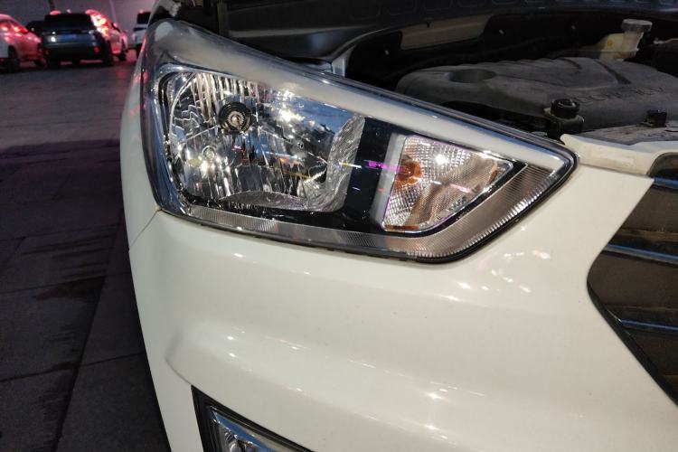 Used Hyundai ix25 2015 1.6L Automatic Two-Wheel Drive Smart GLS Trim
