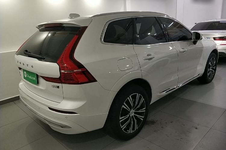 Used Volvo XC60 2022 B5 4x4 Smart Luxury Edition