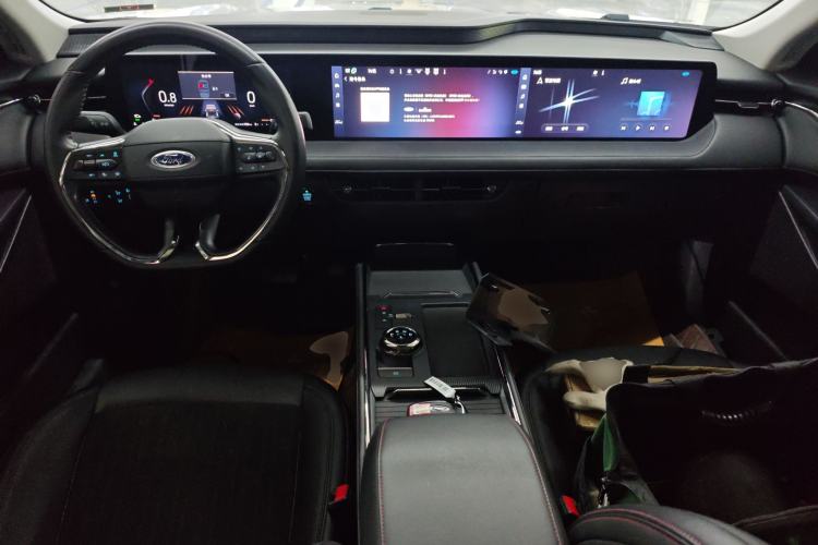 Used Ford Mondeo 2023 EcoBoost 180 Luxury Model
