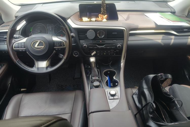 Used Lexus RX 2016 450h Four-Wheel Drive Elegant Edition Center Console