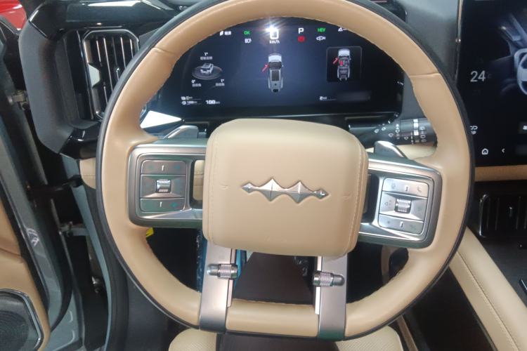 Used Formula Leopard 8 2025 Smart & Brave Flagship Edition 7 Seats
