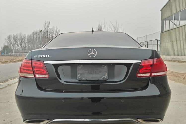 Used Mercedes-Benz E-Class 2015 Facelift E 200 L