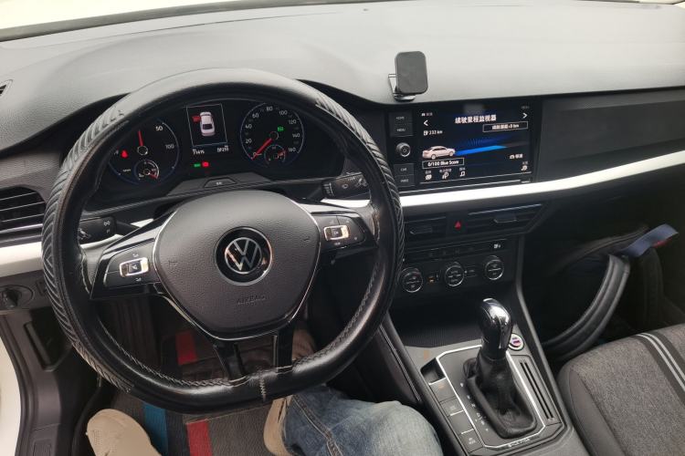 Used Volkswagen Lavida Pure Electric 2019 Enjoyment Edition Center Console