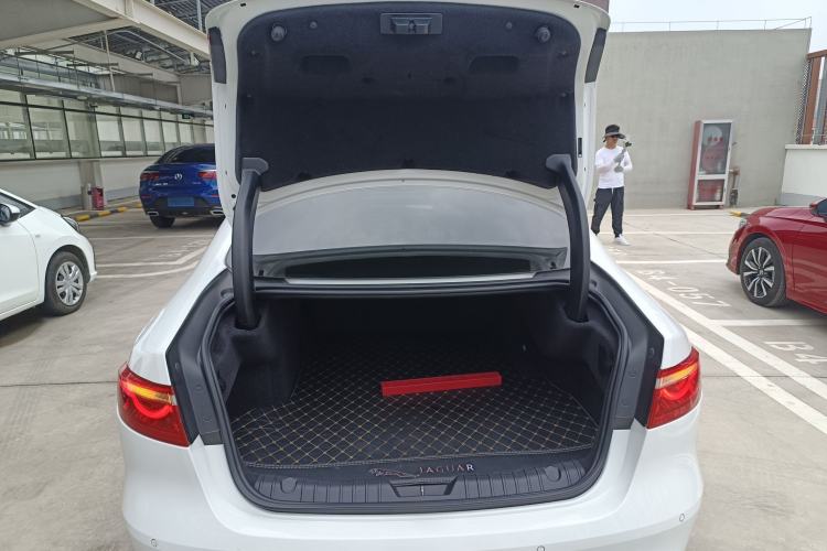 Used Jaguar XFL 2020 XFL 2.0T P200 Two-Wheel-Drive Elite Edition