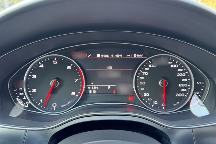 Used Audi A6L 2014 30 FSI Comfort Model Interior 11