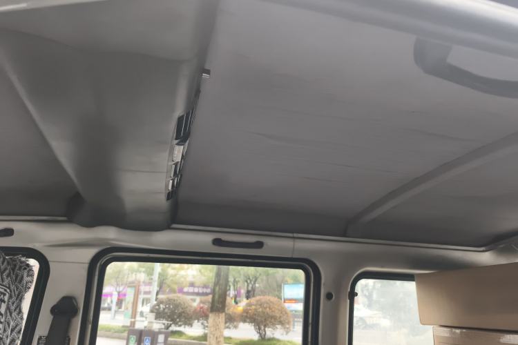 Used Wuling Zhiguang 2010 1.1L New Edition Practical Short-Body LXA