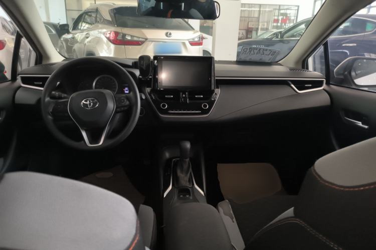Used Toyota Corolla 2021 1.2T S-CVT Elite PLUS Edition Center Console