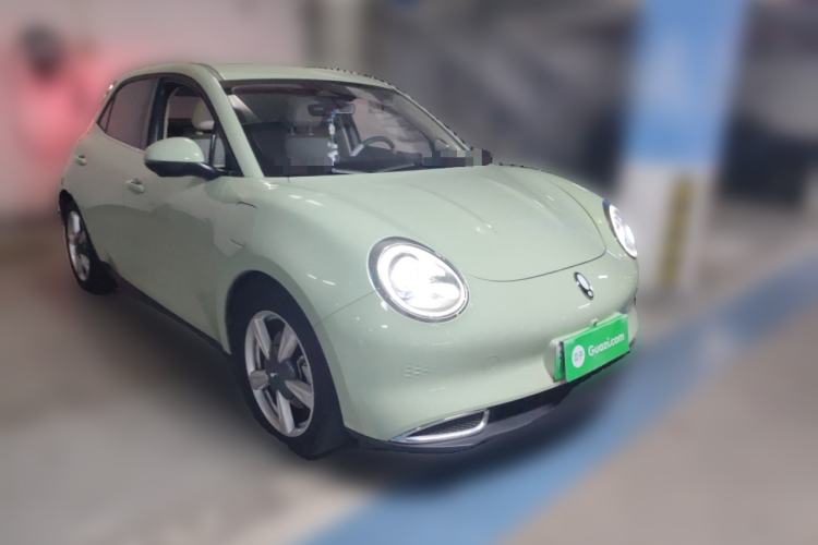 Used ORA Good Cat 2023 401 km Standard Range Premium Version Lithium Iron Phosphate Front Right 45 Deg