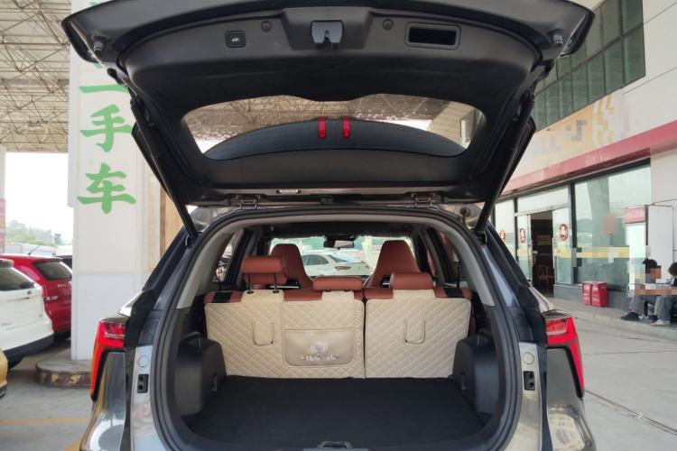 Used CHANGAN CS75 PLUS 2023 3rd Generation 1.5T Automatic Prestige Model
