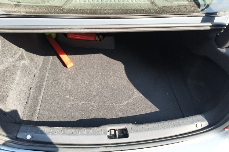 Used Volvo S90 New Energy 2019 T8 e-Drive Hybrid Intelligent Luxury Version China VI Standard
