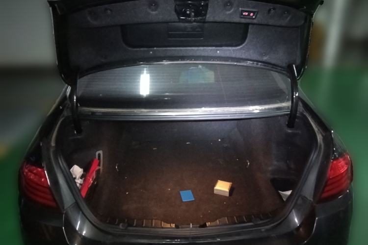 Used BMW 5 Series 2014 525Li Luxury Design Package Trunk