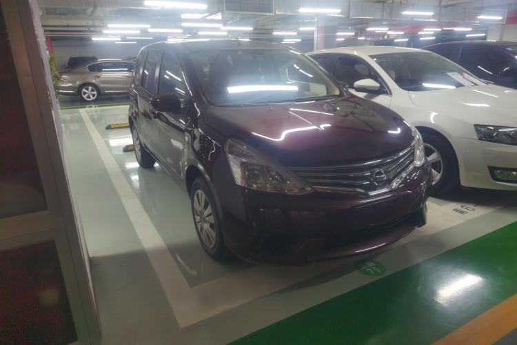 Used Nissan Livina 2015 1.6XE CVT Comfort Edition Front Right 45 Deg