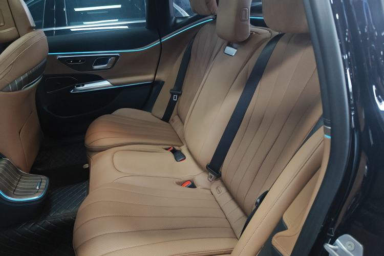 Used Mercedes-Benz E-Class 2024 Refresh E 300 L Stylish Edition Left Rear Seat