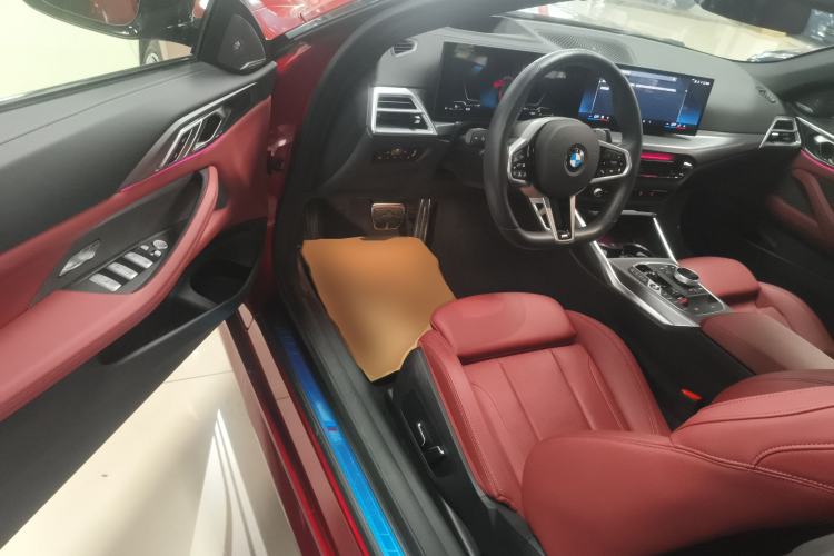 Used BMW 4 Series 2024 430i Convertible M Sport Night Edition Package Driver Seat