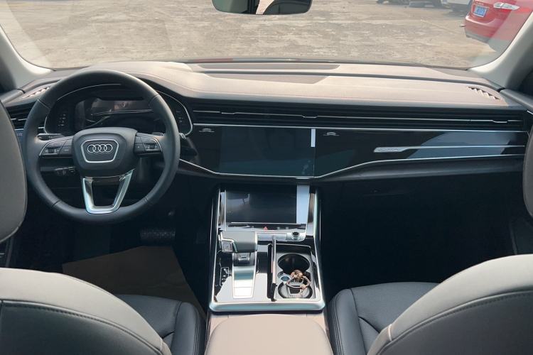 Used Audi Q8 2023 55 TFSI Luxury Dynamic Edition
