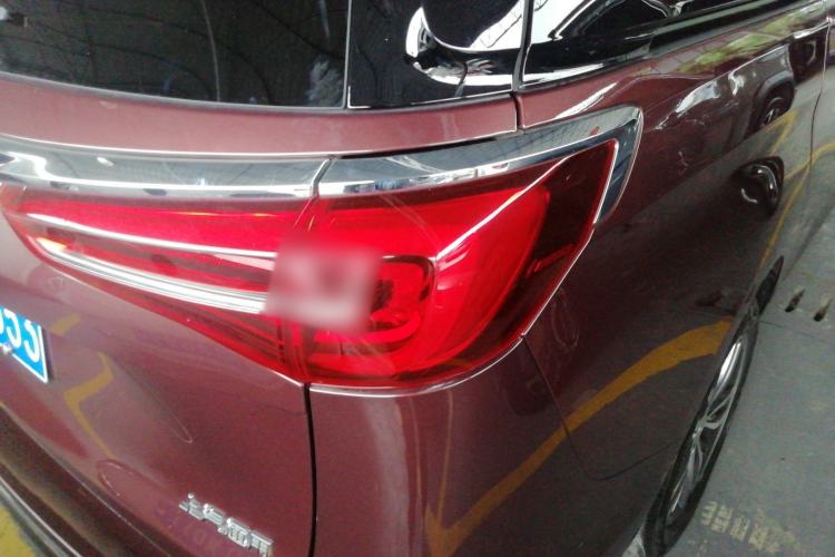 Used Buick GL8 2022 ES Landtrek 653T Luxury Edition
