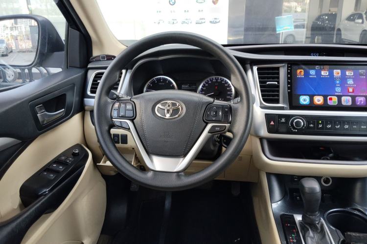 Used Toyota Highlander 2018 2.0T Two-Wheel Drive Elite Version 5 Seats China VI Standard
