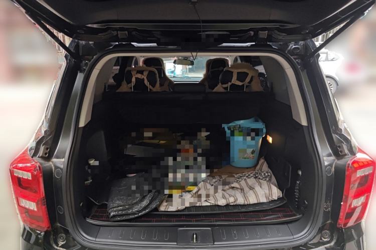 Used GAC Trumpchi GS7 2017 320T Two-Wheel-Drive Luxury Smart Connectivity Model
