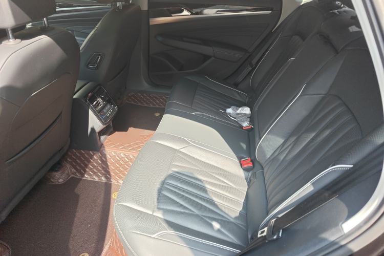 Used Volkswagen Passat 2022 330TSI Starry Luxury Edition
