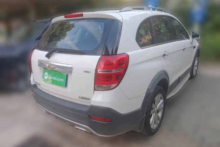 Used Chevrolet Captiva 2014 2.4L 4x4 Flagship Edition 7 Seats
