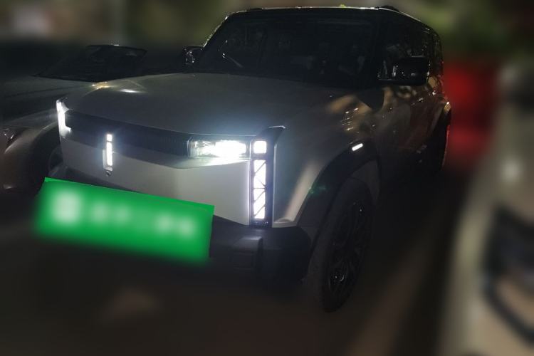 Used iCAR 03 2024 472km Four-Wheel Drive Long-Range Intelligent Advanced Version