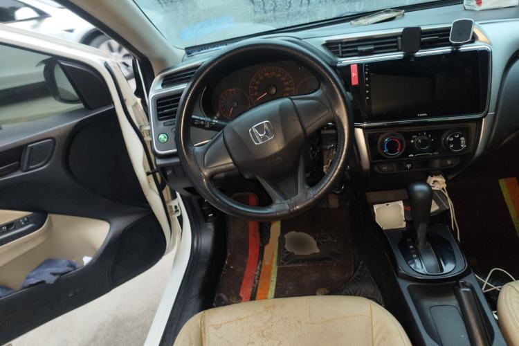 Used Honda City 2015 1.5L CVT Comfort Version