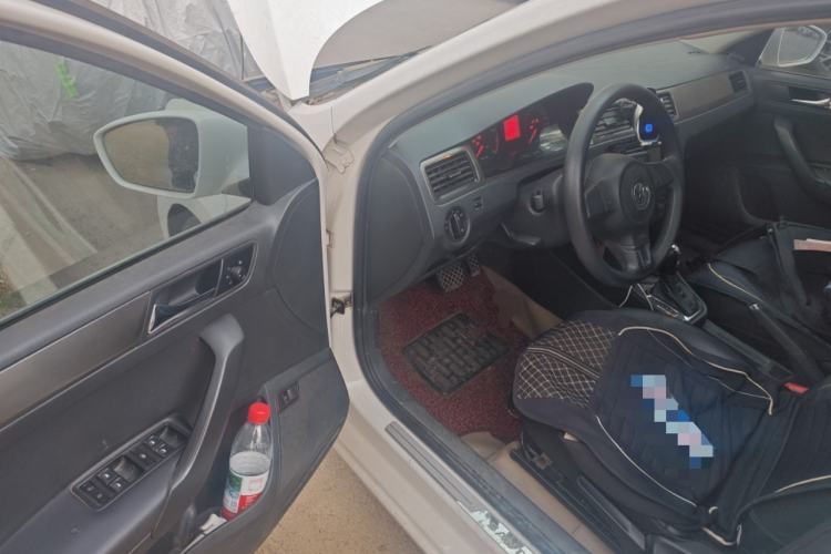 Used Volkswagen Santana 2013 1.6L Automatic Comfort Edition
