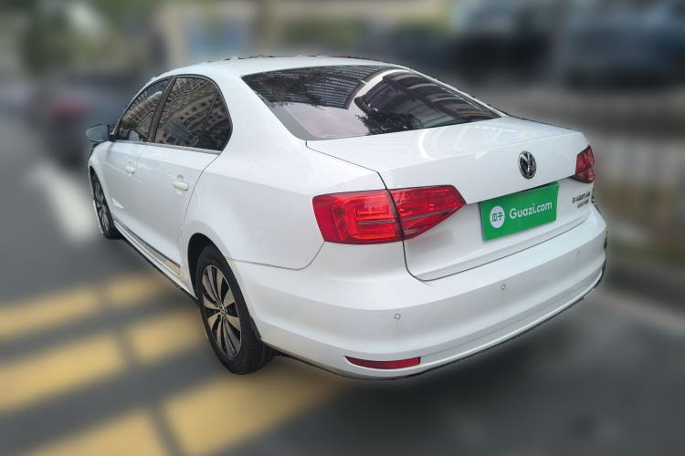 Used Volkswagen Sagitar 2017 230TSI Automatic Comfort Version