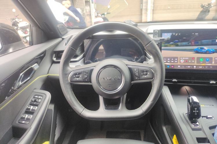 Used Lynk & Co 03 2023 2.0TD DCT JingPro Steering Wheel