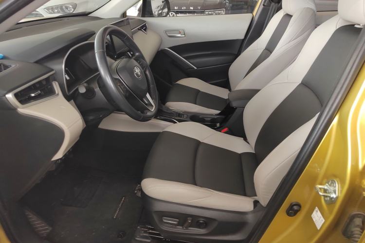 Used Toyota FRONTLANDER 2023 2.0L Smart Electric Hybrid Dual-Engine Deluxe Version