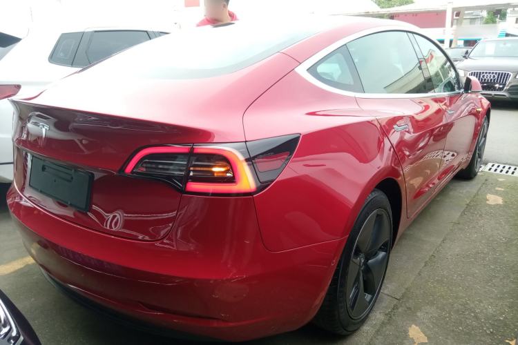 Used Tesla Model 3 2019 Long-Range Rear-Wheel-Drive Version Rear Right 45 Deg