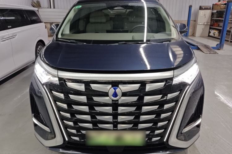 Used Denza D9 2022 DM-i 970 Four-Wheel Drive Flagship Model