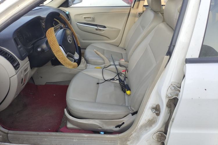 Used Soueast V3 Lingyue 2014 1.5L Manual Smart Edition
