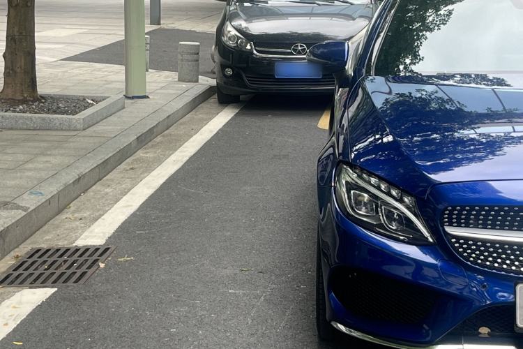 Used Mercedes-Benz C-Class 2017 C 200 4MATIC Coupe
