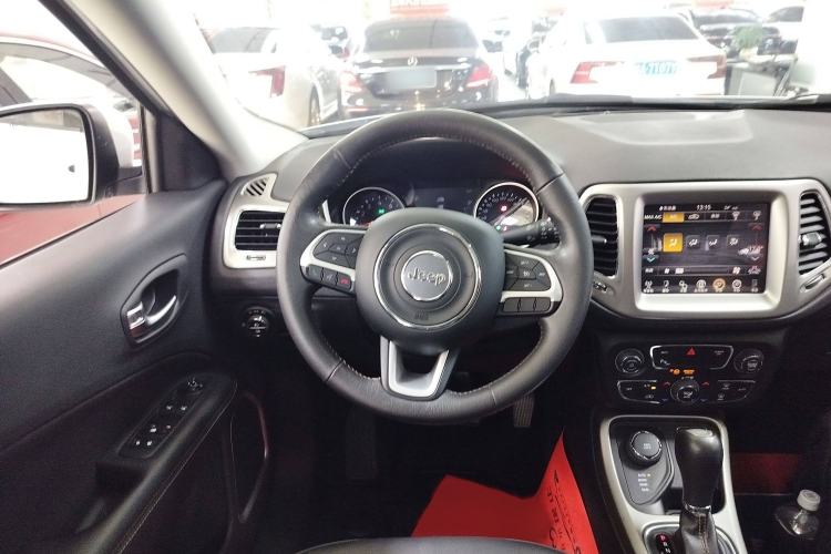 Used Jeep Compass 2017 200T Automatic Family Enjoyment Four-Wheel Drive Edition