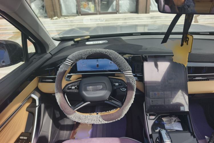 Used Geely Auto FX11 2023 1.5TD DCT Prestige Edition
