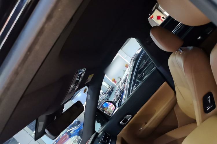 Used Li Auto ONE 2020 Extended-Range 6-Seater Version Headliner