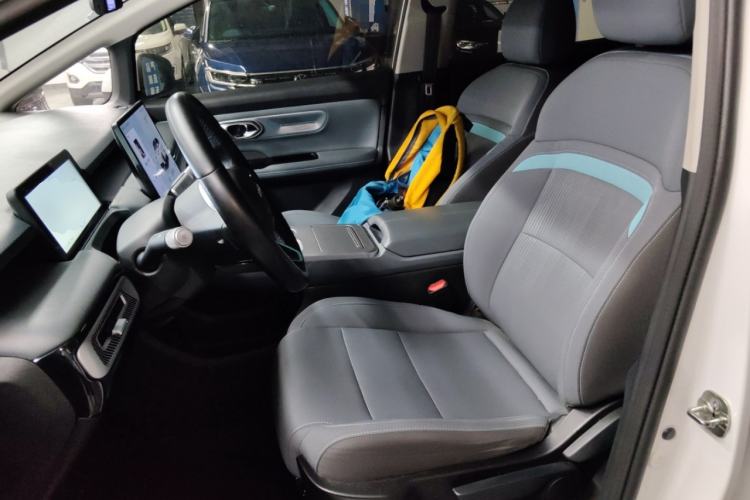 Used AION Y 2022 Plus 70 Smart Edition Left Front Seat